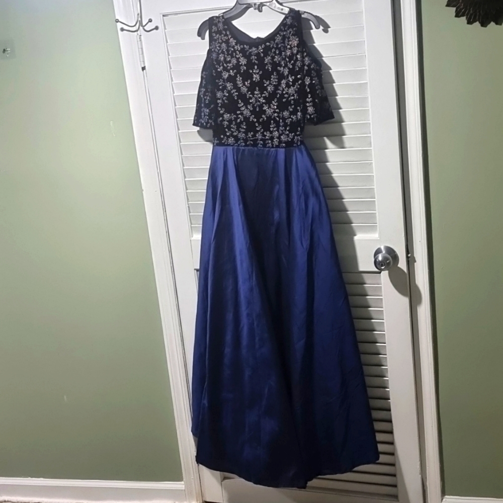 Maxi Embroidered Dress